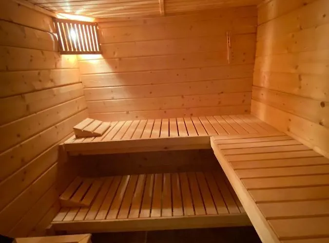 Jagdhaus Auf Dem Forsthof Mit Sauna Eckartsberga